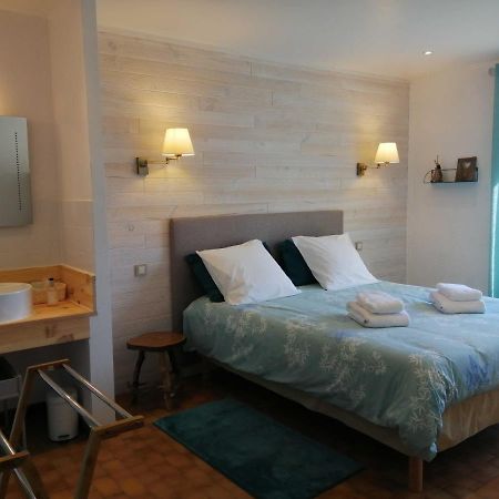 Feneyrols Alabrena B&B 외부 사진